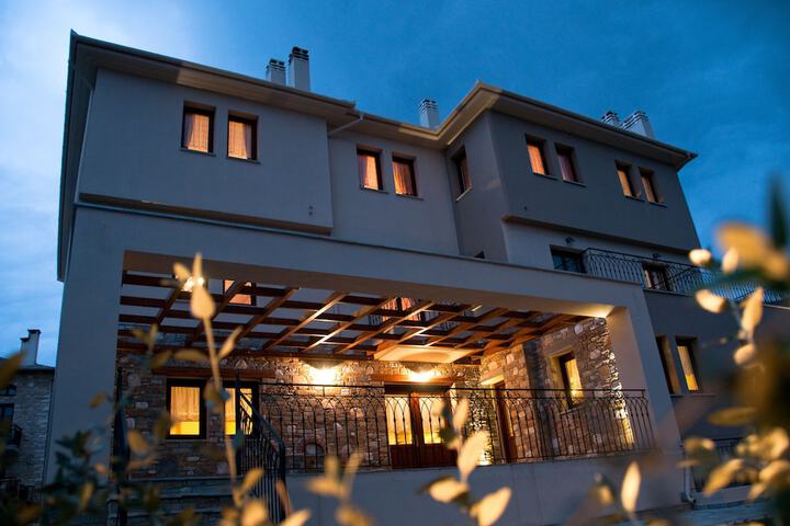 Hotel 37 of 49