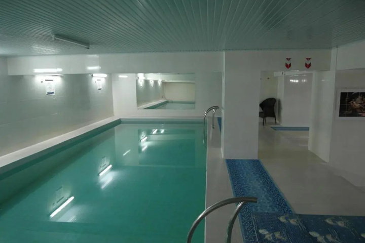Spa 12 of 18