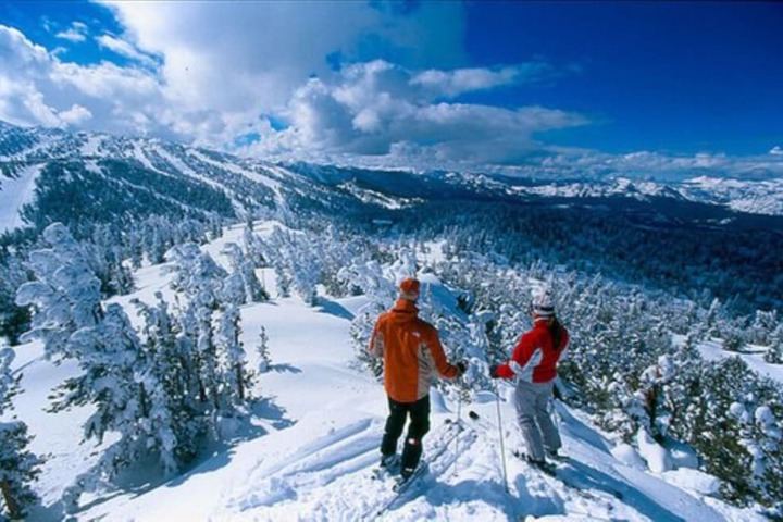 Snow and ski sports