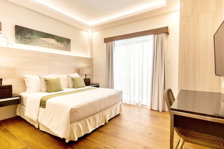 Room 3 of 17