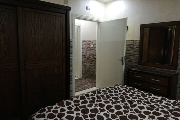 Room 8 of 50