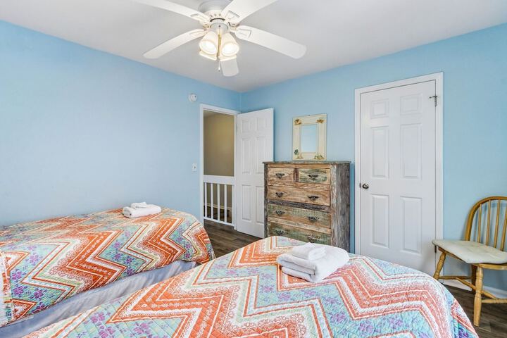 Room 5 of 29