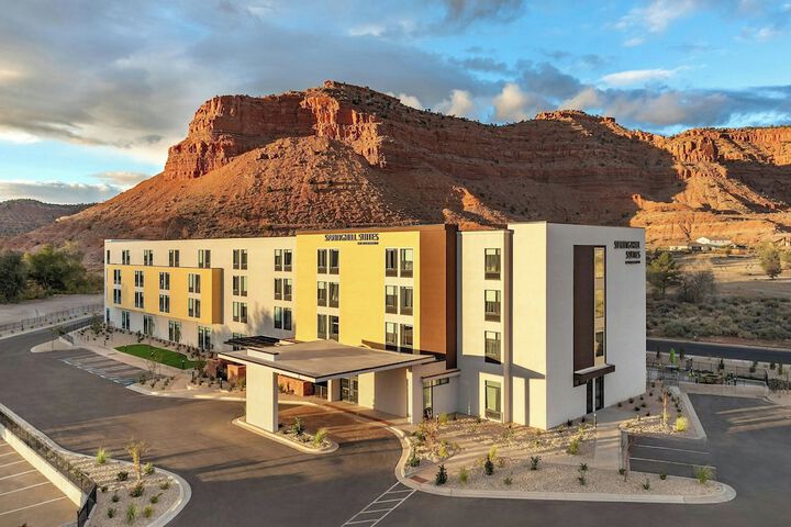 Exterior of Springhill Suites by Marriott Kanab