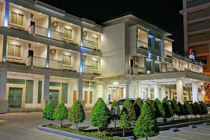 Naka Hotel Kupang