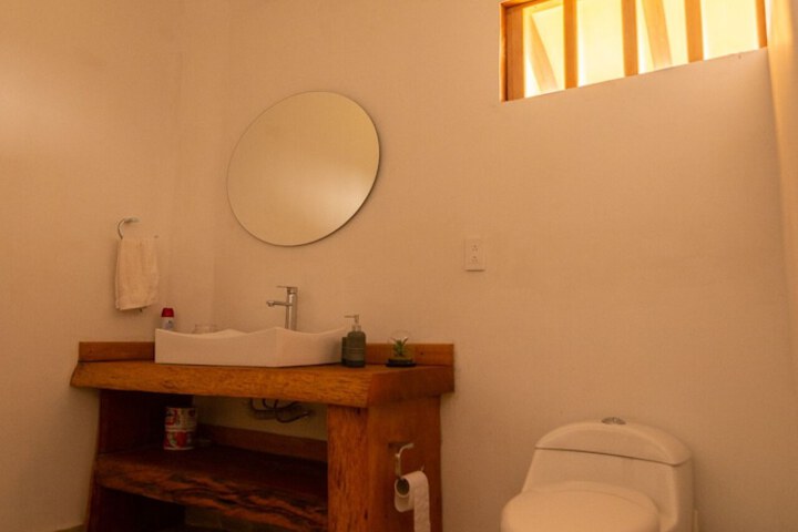 Room 6 of 15