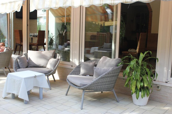 Terrace/Patio 46 of 50