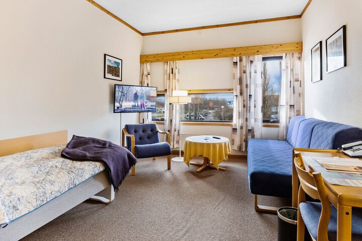 Room 8 of 47