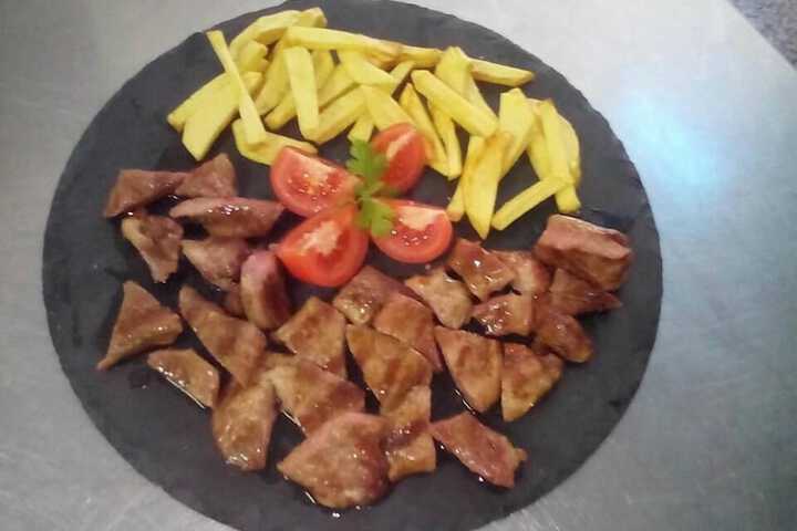 Dining 55 of 63