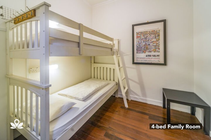 Room 17 of 43