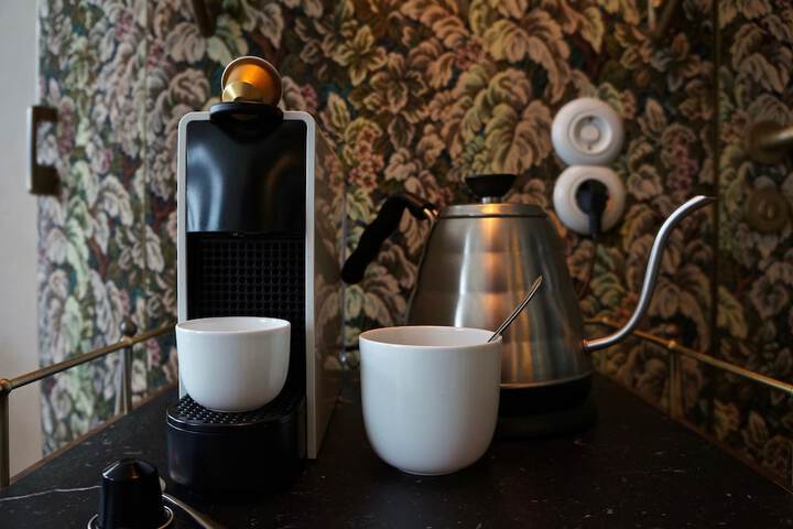 Breakfast/Coffee Service 39 of 105