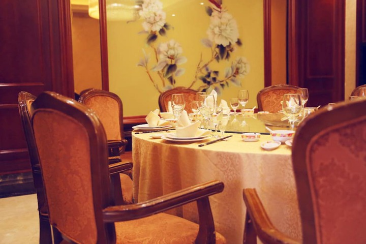 Dining 21 of 25