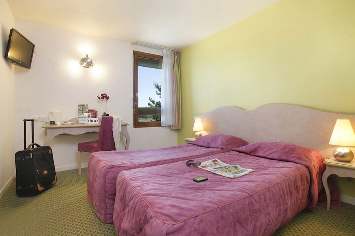Room 3 of 23