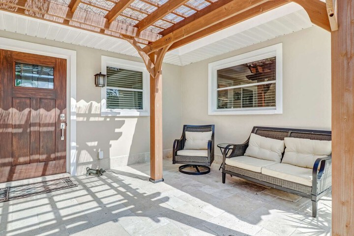 Terrace/Patio 13 of 66
