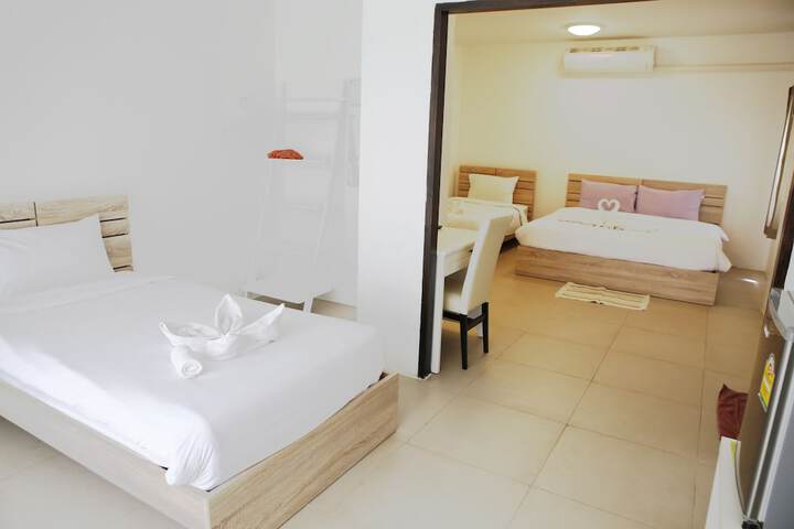 Room 20 of 65