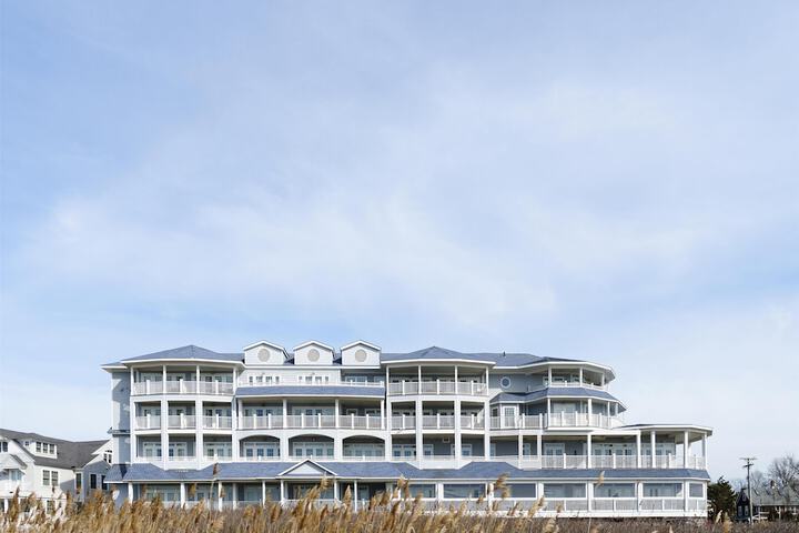 Hotel 104 of 112