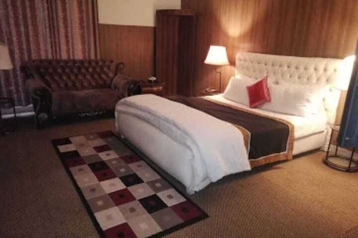 Room 3 of 15
