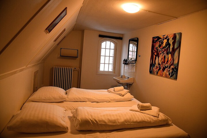 Room 14 of 47