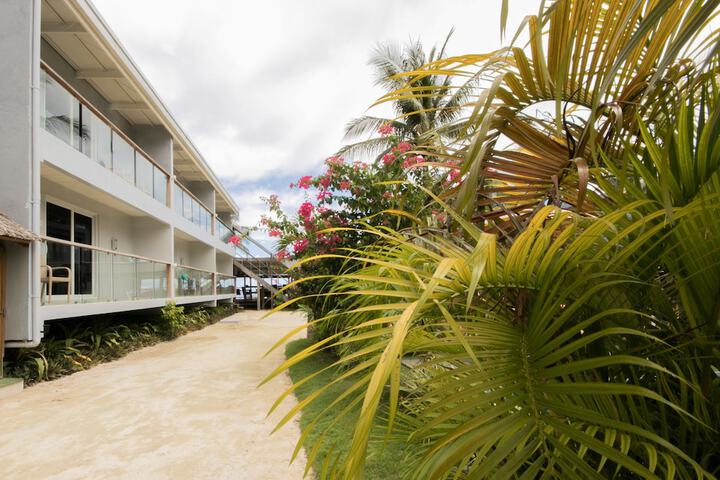 Hotel Exterior 80 of 80