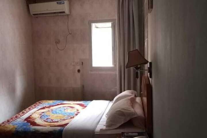 Room 11 of 44