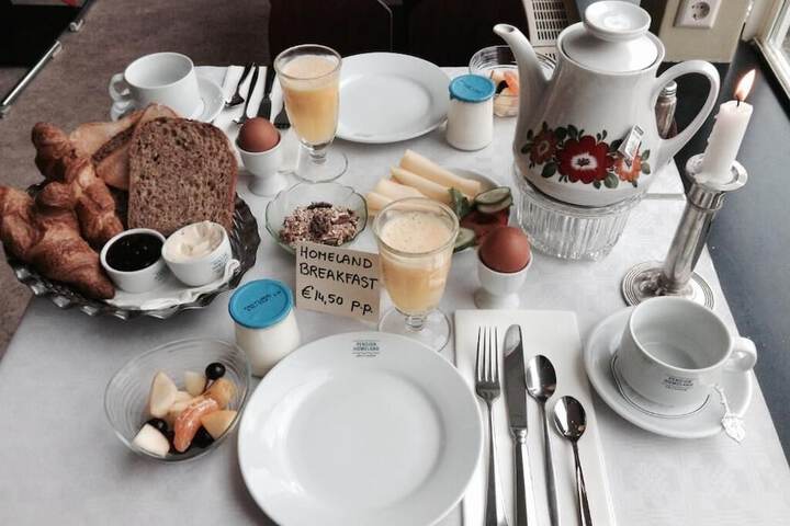 Breakfast meal