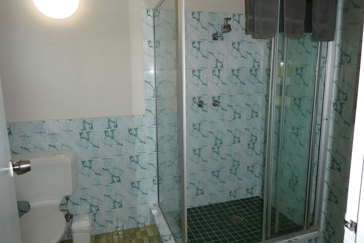 Room 48 of 68