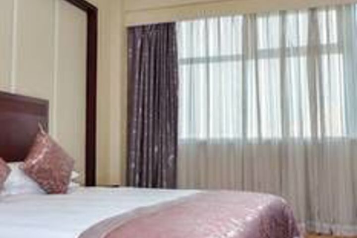 Room 21 of 62