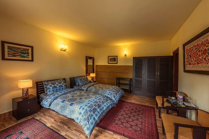 Room 9 of 35