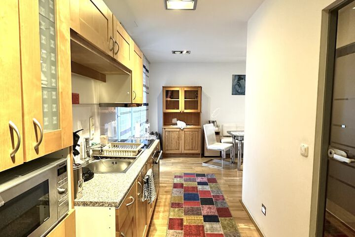 Room 2 of 60
