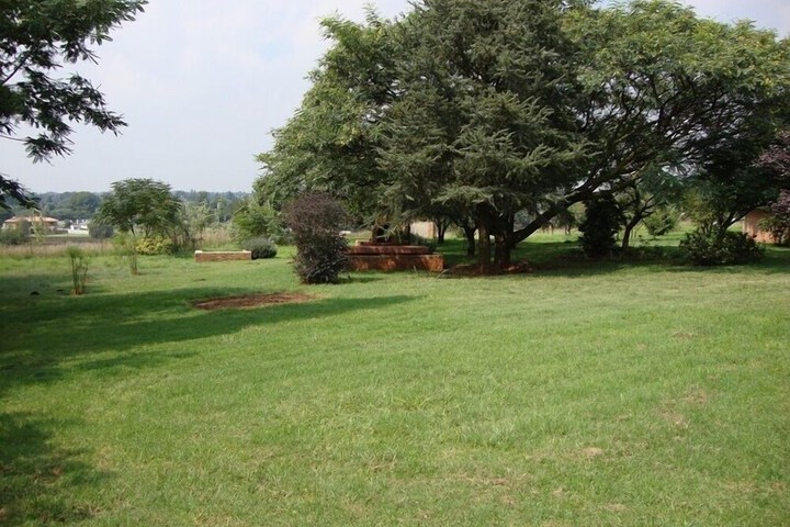 Property Grounds 16 of 28