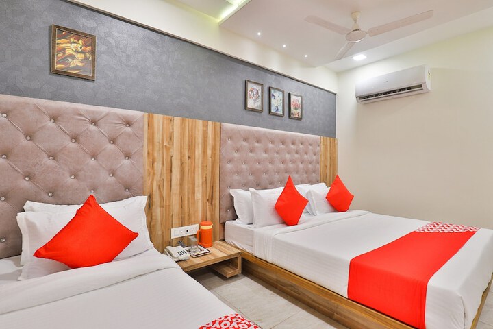 Room 14 of 25