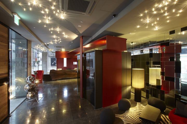 Hotel Lobby