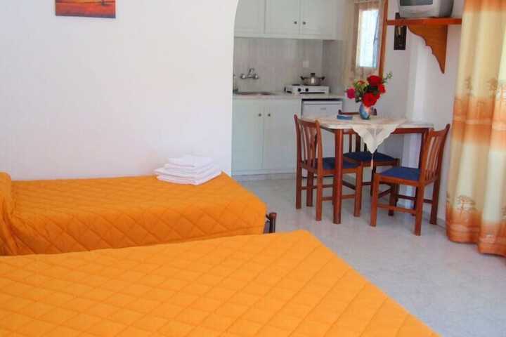 Room 10 of 39