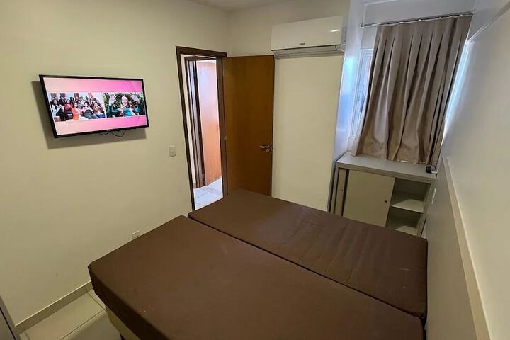 Room 14 of 146