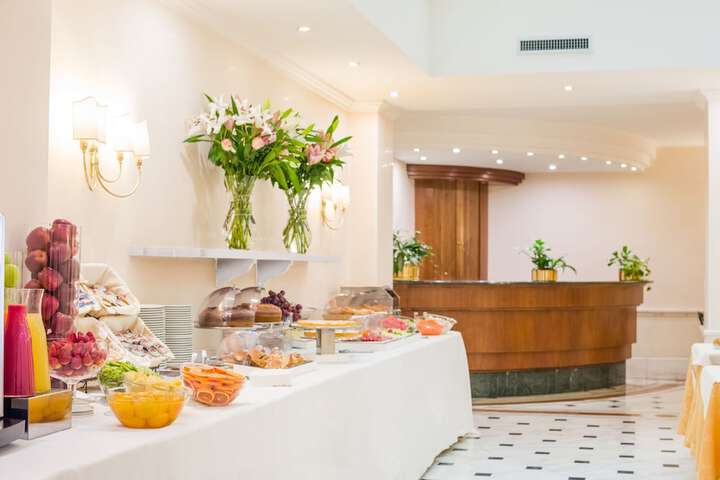 Breakfast area