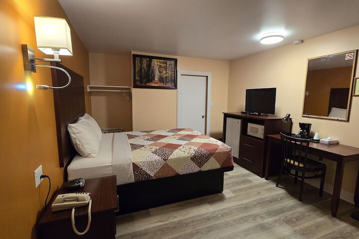 Room 29 of 62