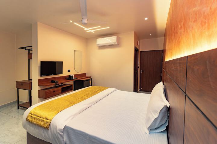 Room 10 of 58