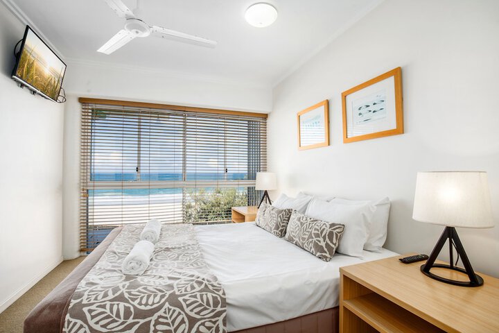 Room 4 of 191
