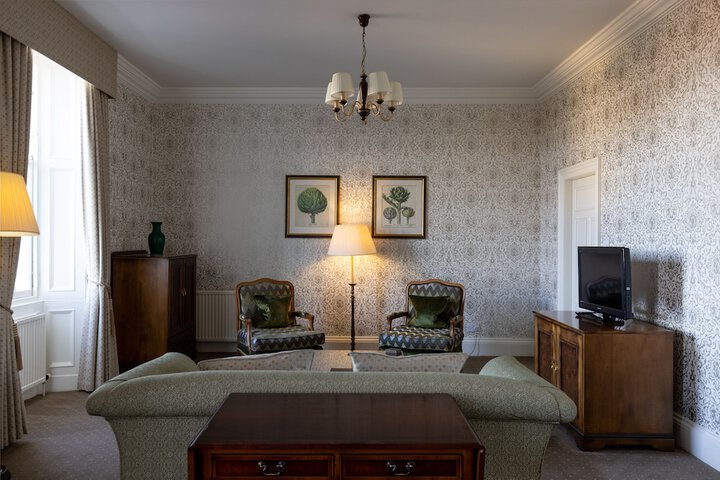Room 58 of 96