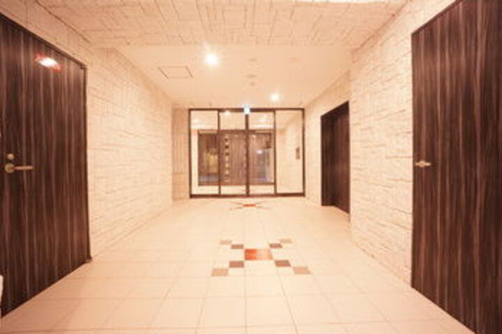 Ballroom/Hall 142 of 182