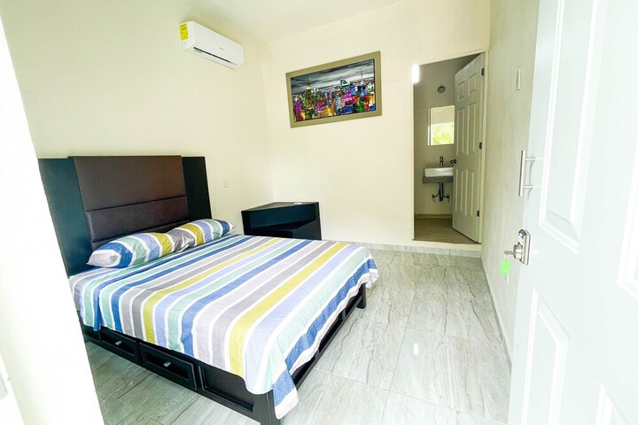 Room 4 of 6