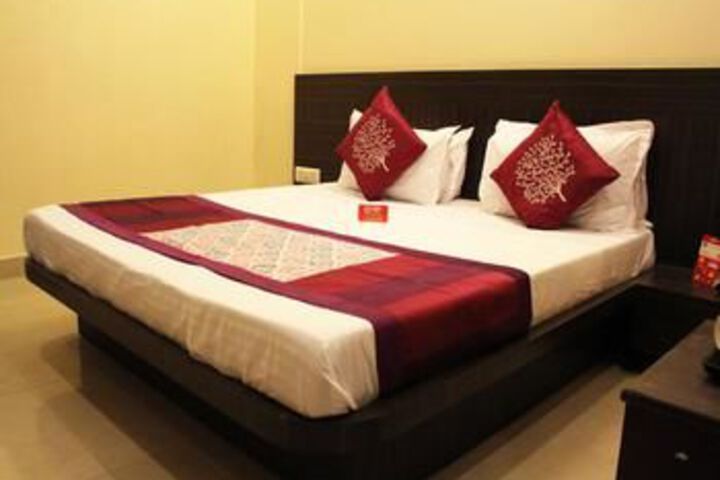 Room 9 of 27
