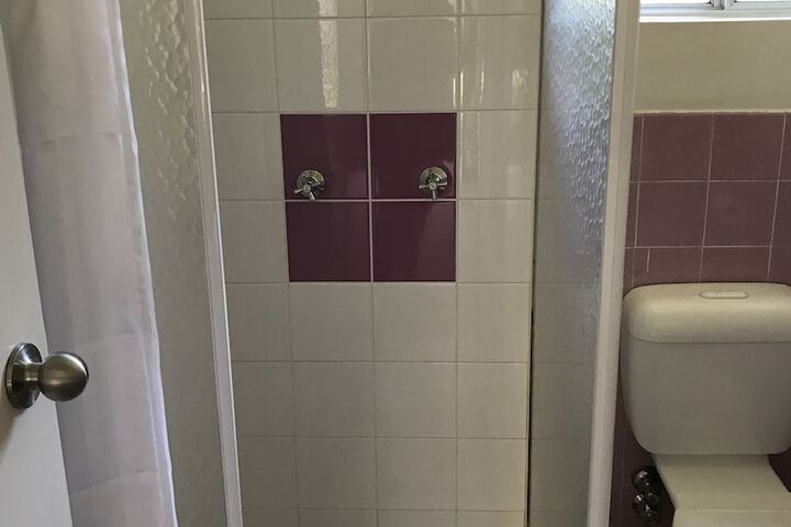 Room 18 of 37