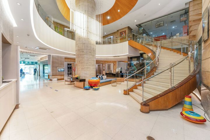 Lobby Entry