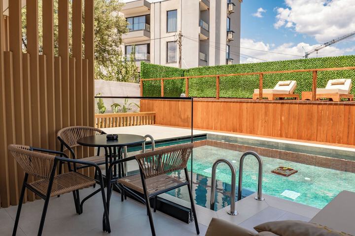 Terrace/Patio 146 of 244
