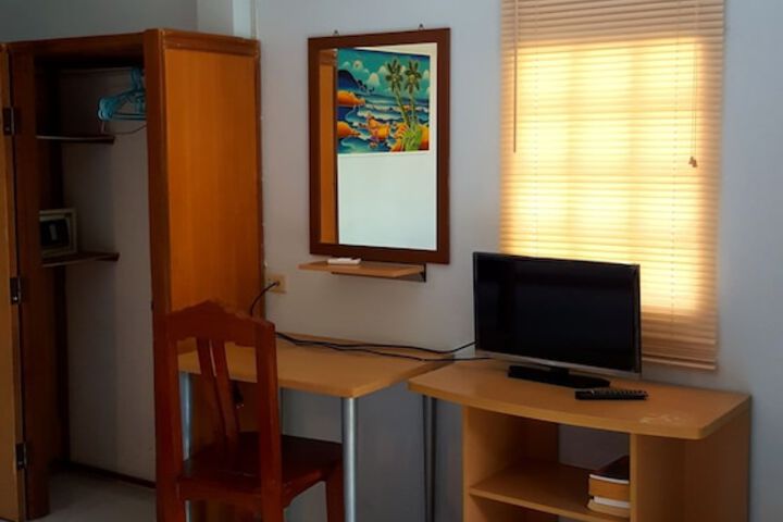 Room 14 of 71