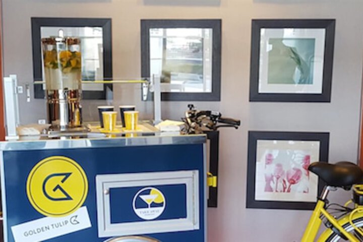 Guest Lobby