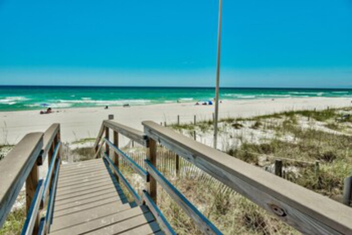 Beach 11 of 43