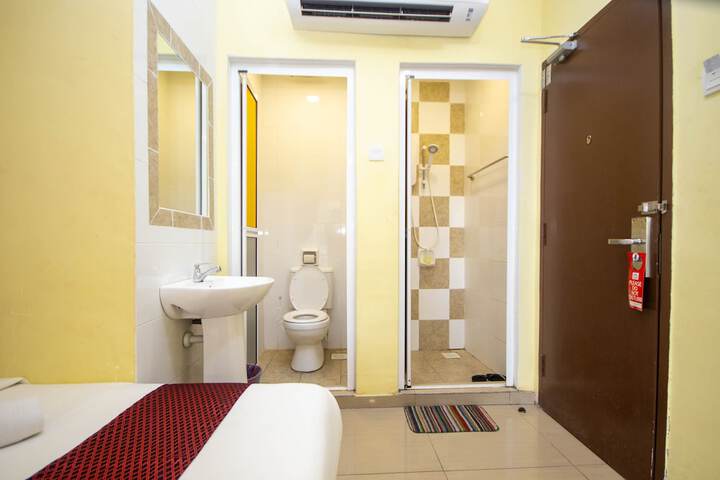 Room 14 of 31