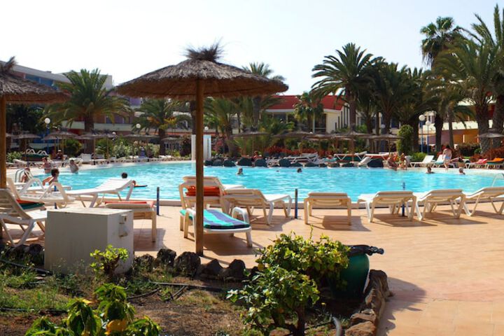Pool Hotel