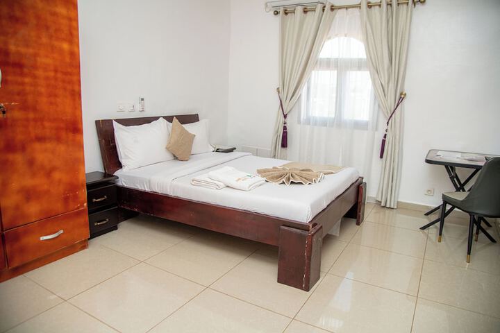 Room 50 of 110